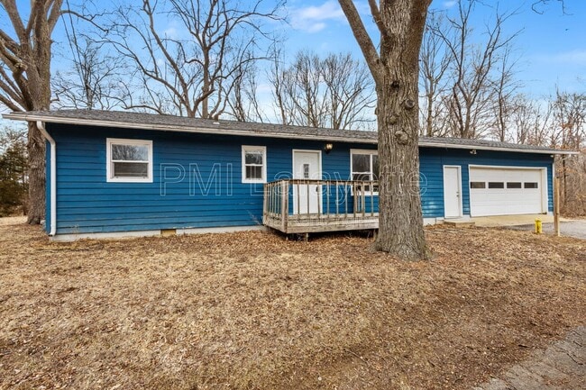 Building Photo - 5318 E 200 N