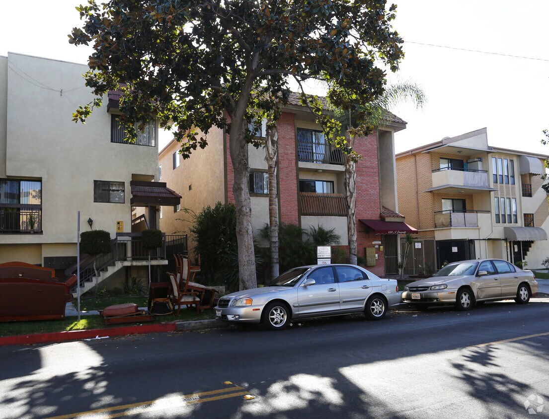 Edificio - 138 N Everett St