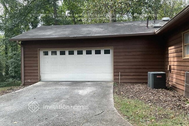 Building Photo - 4080 Oak Stone Dr