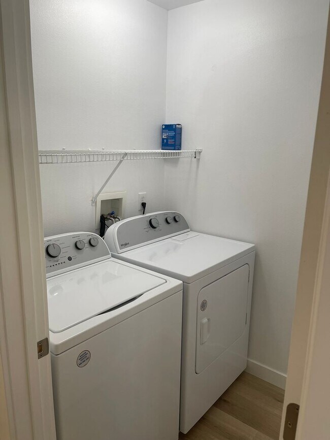 Foto del edificio - Beautiful Remodeled 3 Bedroom in Herriman!