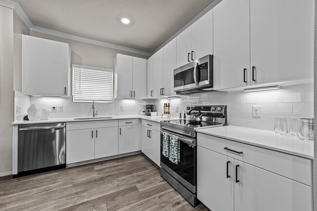 The Estates of McKinney | 4 habitaciones, 4 baños | Cocina - Estates of McKinney