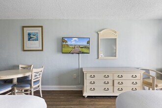 Building Photo - 1207 S Ocean Blvd