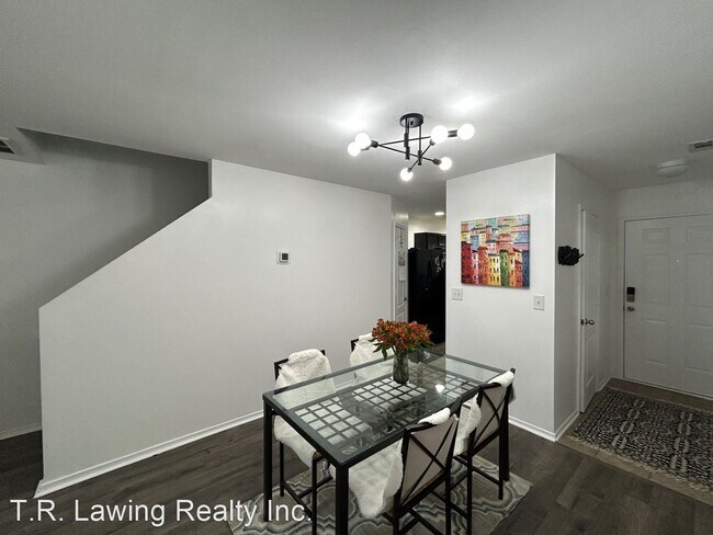 Building Photo - 2 br, 1.5 bath House - 326 River Clay Road
