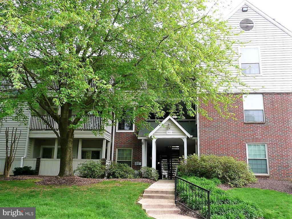 Primary Photo - 3903 Penderview Dr