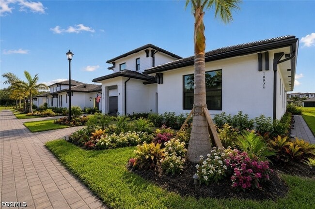 Building Photo - 10954 Preachers Cv Ln