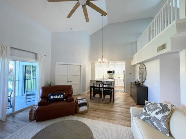 Foto del edificio - 4410 Fairway Dr N