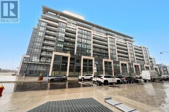 Building Photo - 405-405 Dundas St W