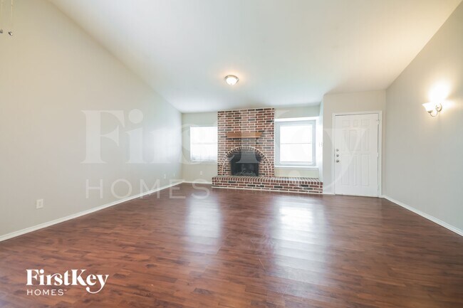 Foto del edificio - 4412 Hale St