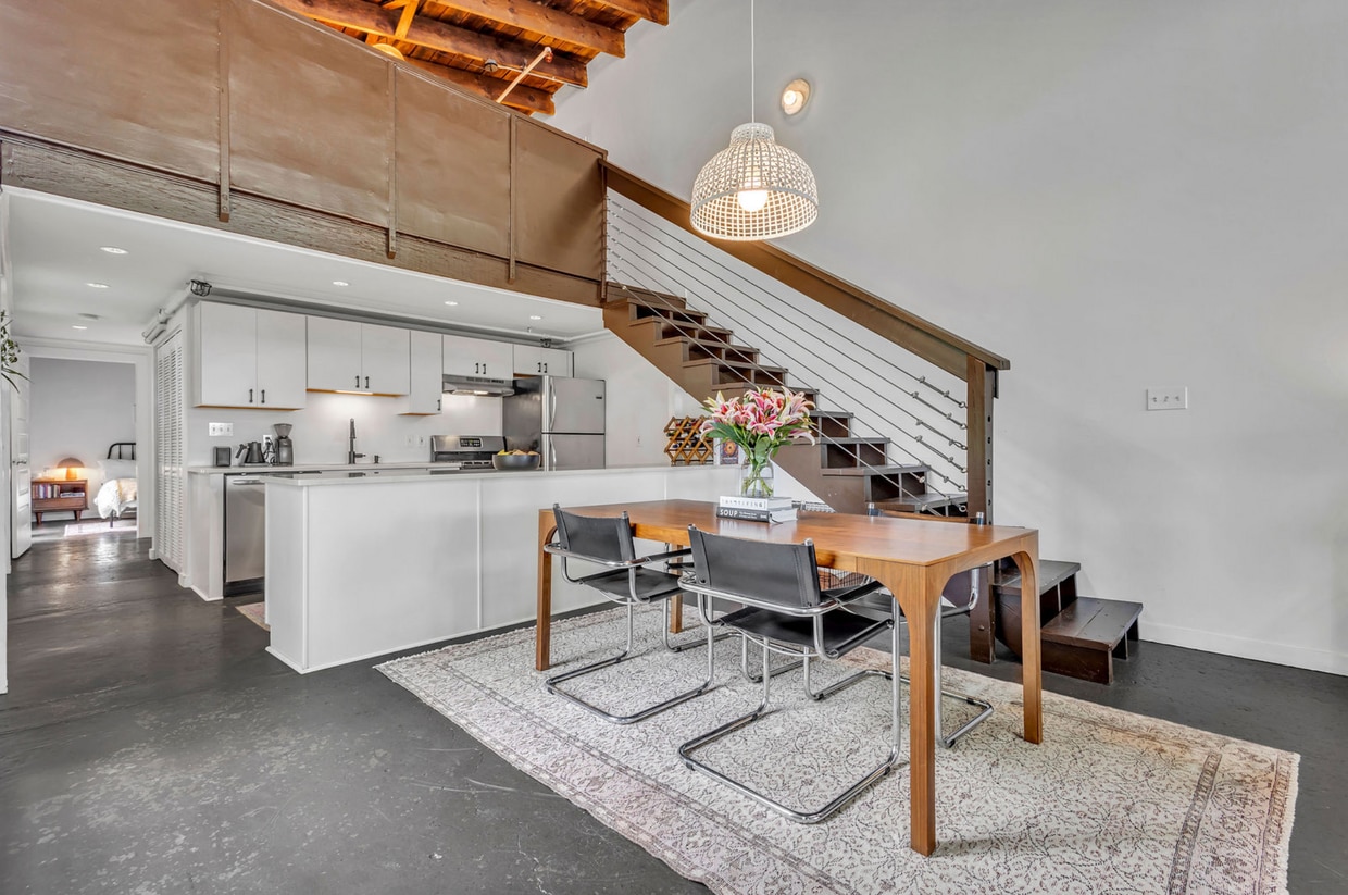 Foto principal - 510 Edgewood Ave NE