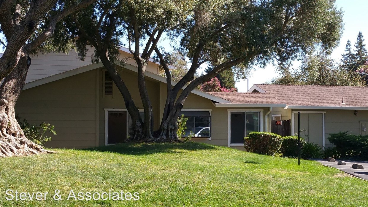Primary Photo - 2 br, 2 bath House - 2874 SUNDOWN CIRCLE