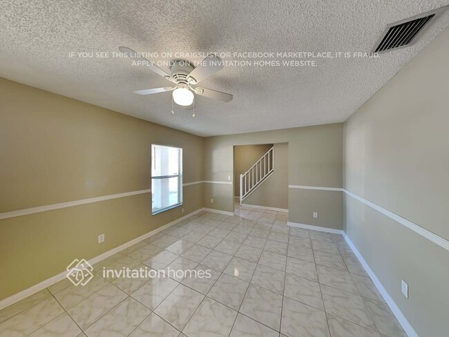 Building Photo - 709 Sandy Creek Dr
