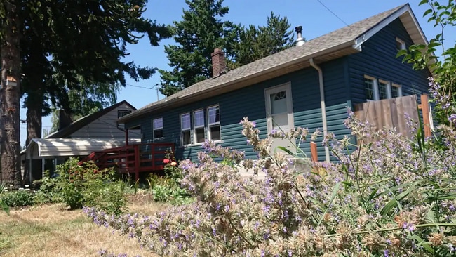 Photo - 8311 NE Sacramento St (Portland, OR) House