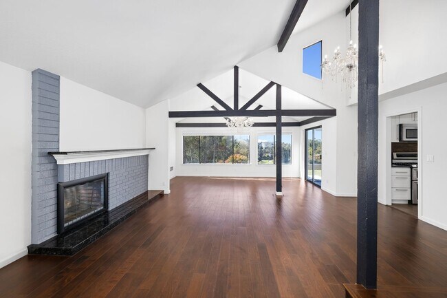 Building Photo - Modern Elegance Above the Greens: Premier Via Verde Estate with Panoramic Views