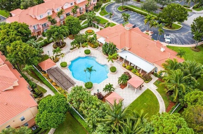 Foto del edificio - 2032 Alta Meadows Ln
