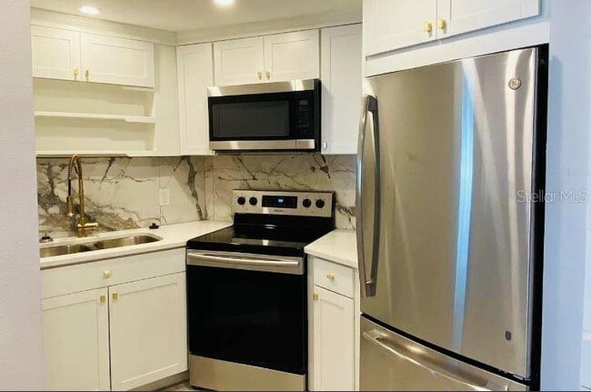 Building Photo - 1827 10th St N