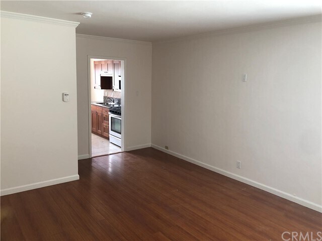 Foto del edificio - 2511 E Washington Blvd