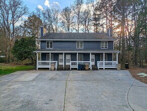 Building Photo - 104 Stowe Pl