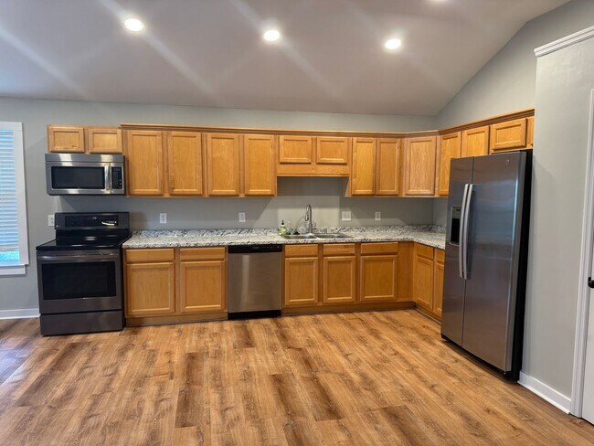 Foto del edificio - Great 3BR Home in Spring Hill