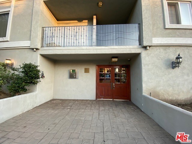 Building Photo - 2308 Schader Dr