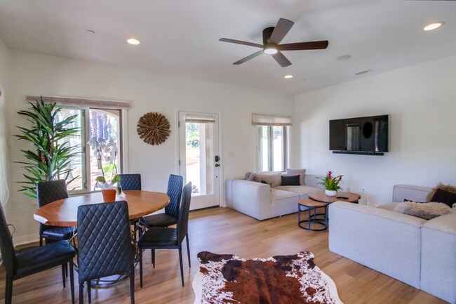 Building Photo - 11381 Reidy Canyon Pl