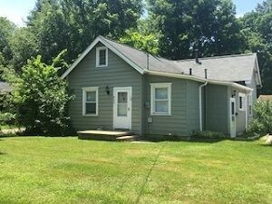 Primary Photo - 643 Collingwood Avenue