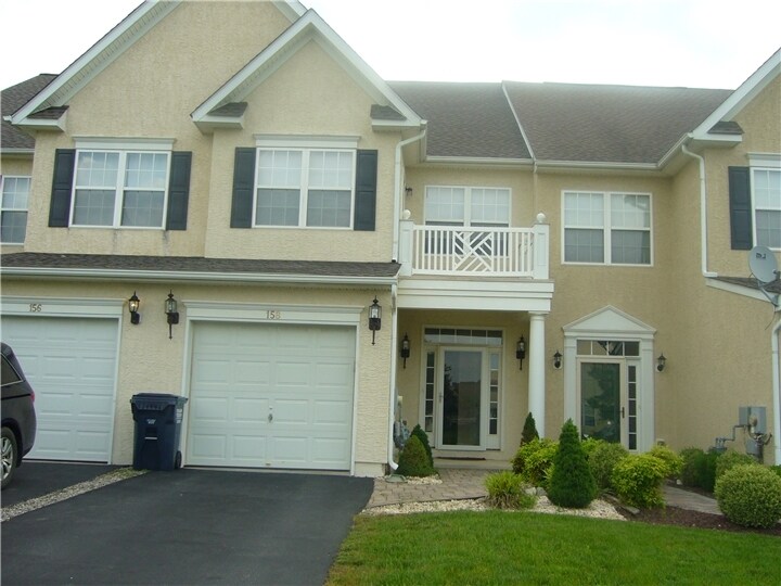 158 Gillespie Ave, Middletown, DE 19709 Townhome Rentals in