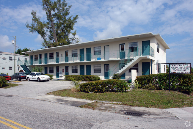 Building Photo - Buena Vista Apartments