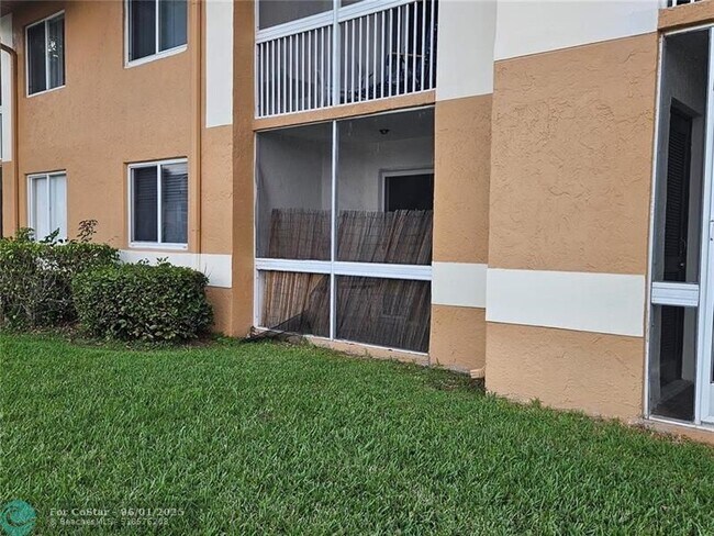 Foto del edificio - 786 NW 92nd Ave