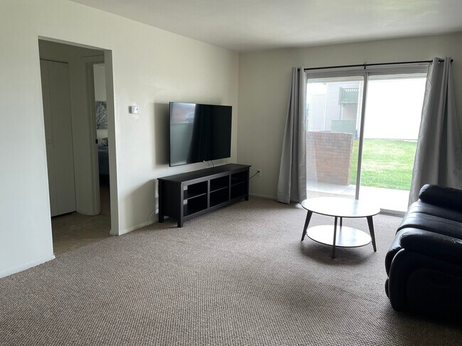 Foto del edificio - 2275 N Cable Rd