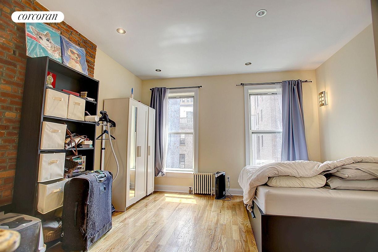 Foto del edificio - 130 W 73rd St
