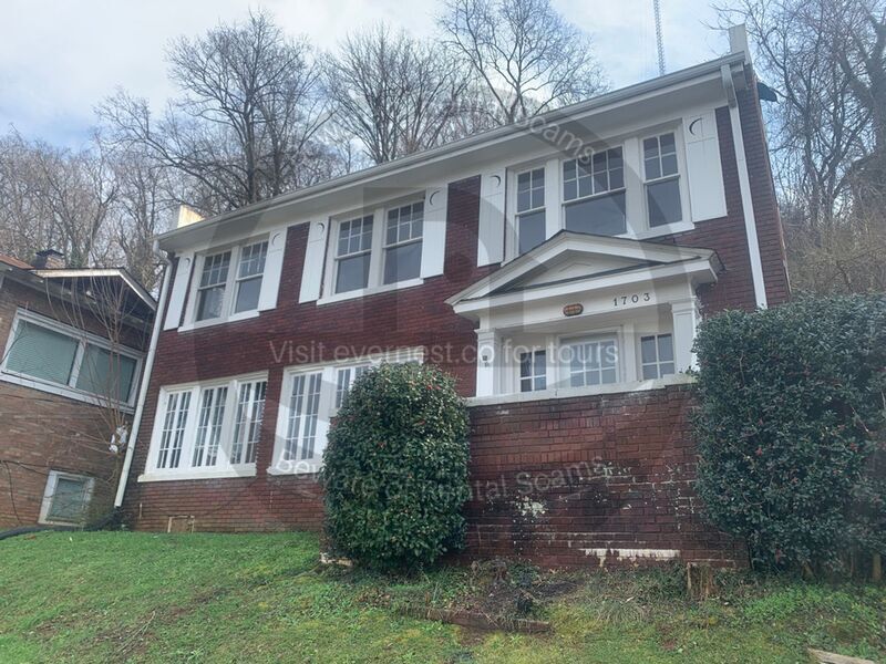 Primary Photo - 1703 16th Ave S