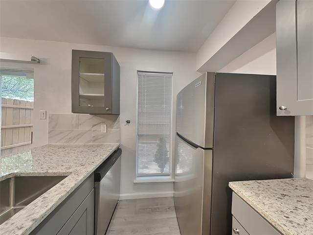 Building Photo - 7125 Fair Oaks Ave