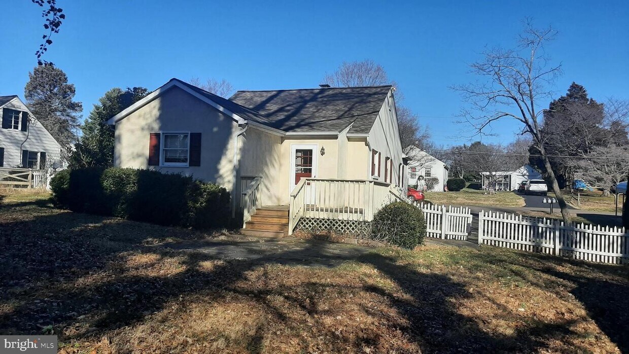 218 Jefferson St, Warrenton, VA 20186 House Rental in Warrenton, VA