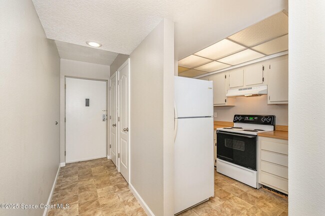 Foto del edificio - 2469 S Washington Ave