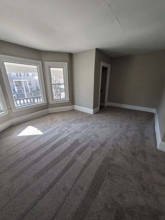 Building Photo - 2162-2164 N 41st St. (Duplex)