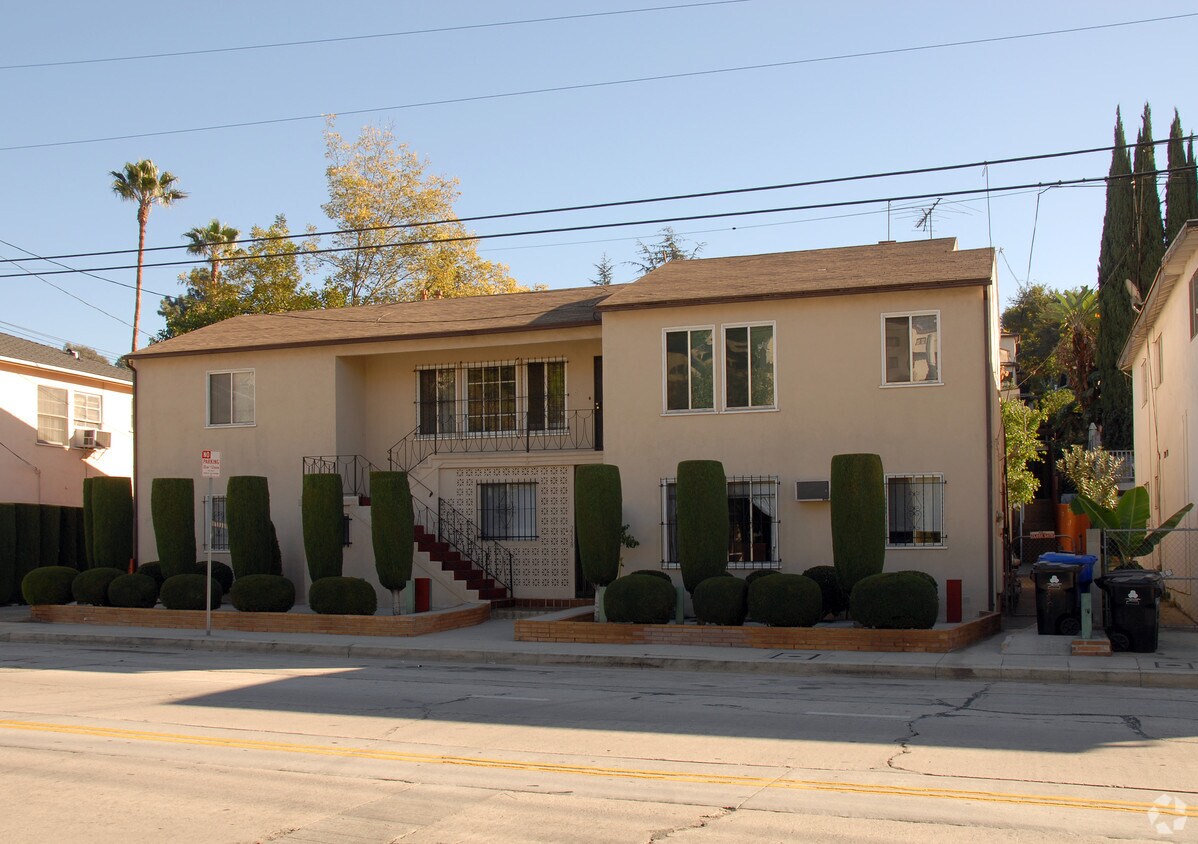 Building Photo - 2238 Griffith Park