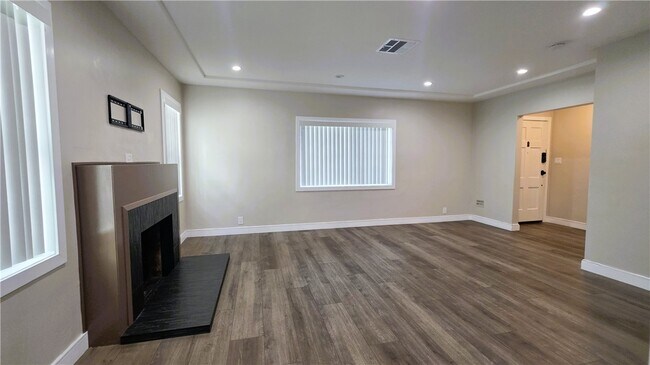 Foto del edificio - 2431 N Lamer St