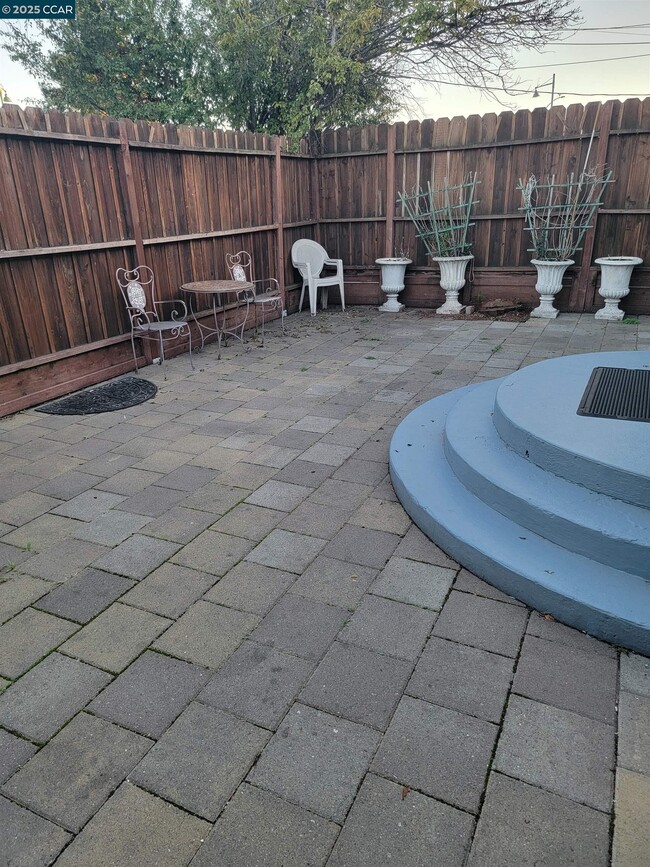 Foto del edificio - 2717 21st St