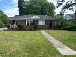 Building Photo - 3732 Moss Ave