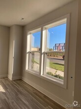 Building Photo - 2759 Acadia Dr