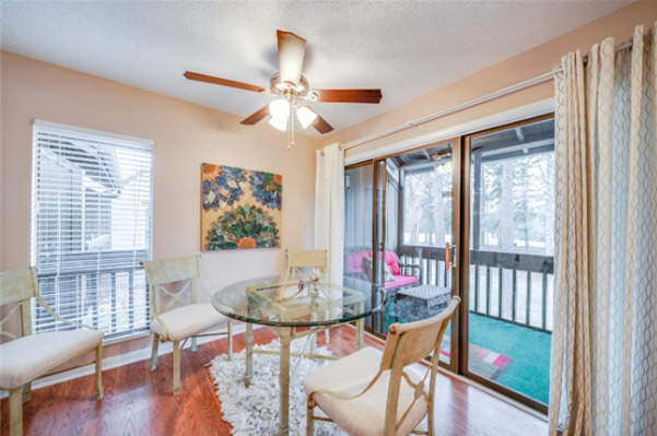 Dining room overlooks golf course/pine trees - Utilities included - 10 Pine Tree Rd