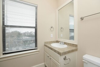 Building Photo - 1205 Birdsall St