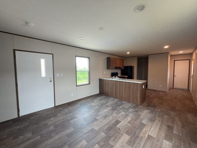 Building Photo - 3046-5914 15