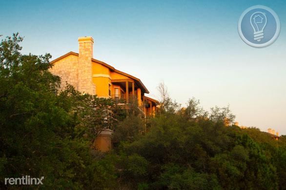 Building Photo - 2220 Barton Springs Rd