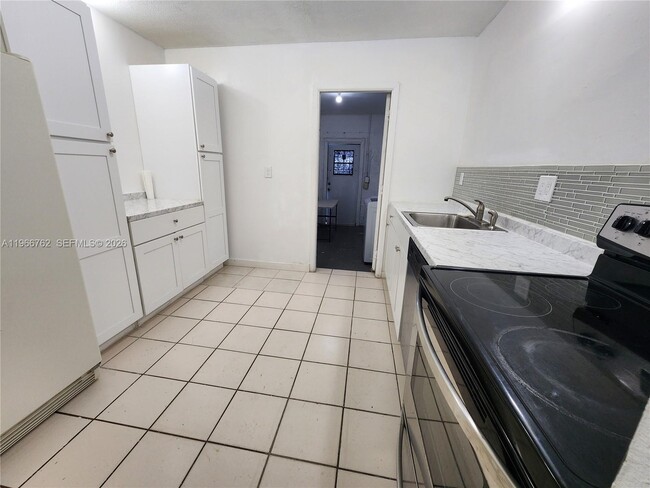 Foto del edificio - 16311 SW 102nd Ct