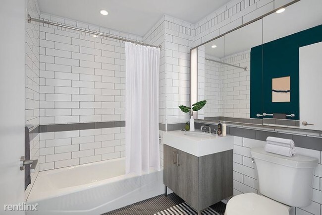 Foto del edificio - 1 br, 1 bath Apartment - 515 W 38th St