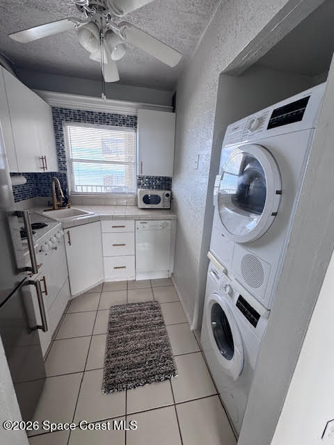 Building Photo - 1343 Jimmy Buffett Mem Hwy