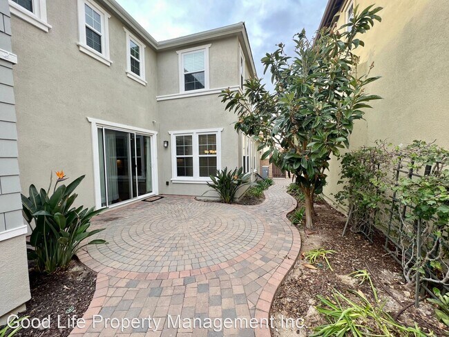 Foto del edificio - 4 br, 3 bath House - 6178 Valerian Vista P...