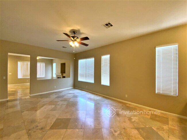 Foto del edificio - 800 Cambridge Cross Pl