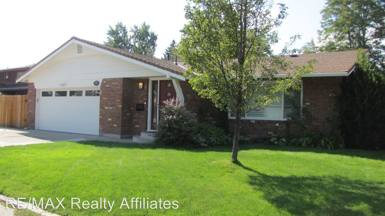 Primary Photo - 3 br, 2 bath House - 3111 Idlewild Dr.